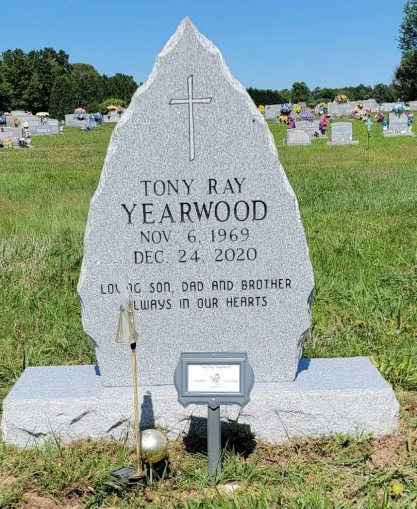 Single Upright Headstone