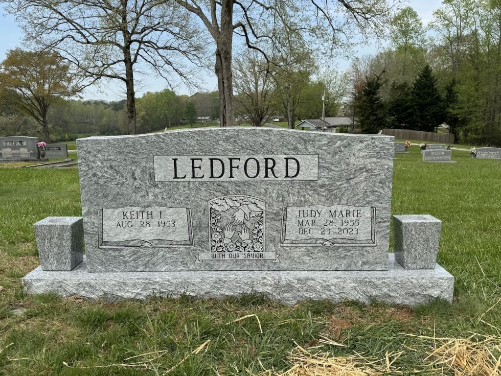 Double Upright Headstone | Silver Cloud Granite with Vase